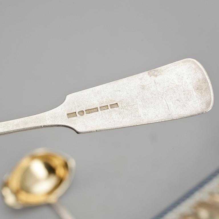 PARTI BESTICK, silver, Finland, bland annat 12 kaffeskedar 1900-tal. Vikt ca 498 gram.