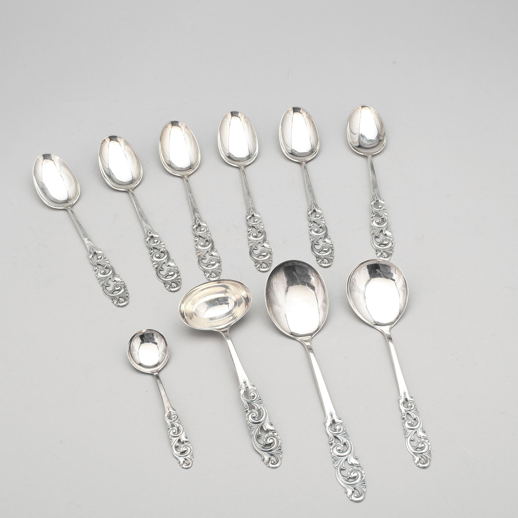 BESTICKSERVIS, 72 delar. Silver. Norge 830/1000. Totalt ca 2520 g.
