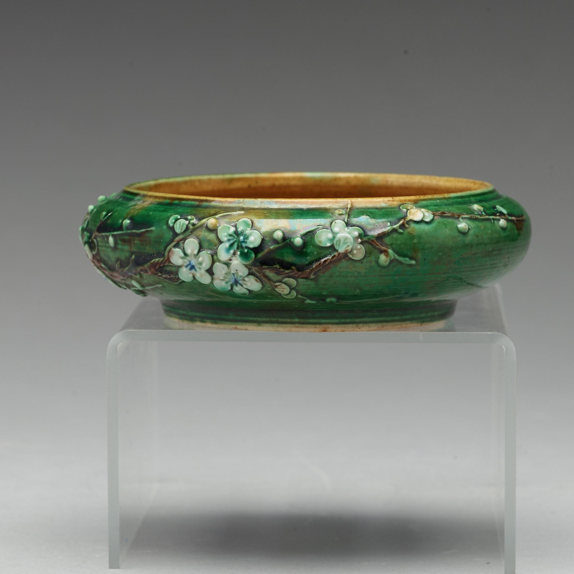A bisquit brush washer, Qing dynasty, Kangxi (1662-1722).