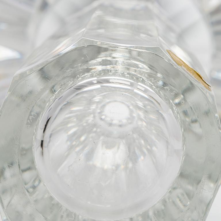 Aimo Okkolin, vas, "Fyr", signerad Aimo Okkolin, Riihimäen Lasi Oy.