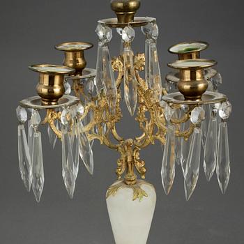 KANDELABRAR, ett par, nyrokoko, 1800-talets slut.