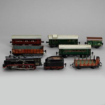 TÅGSET, Märklin Tyskland 1930-tal. 0-skalan. Lok märkt G.R66 12920.