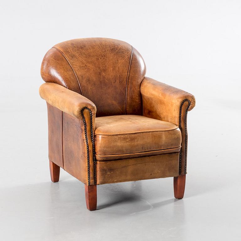 FÅTÖLJ, club-modell, 1900-talets senare del.
