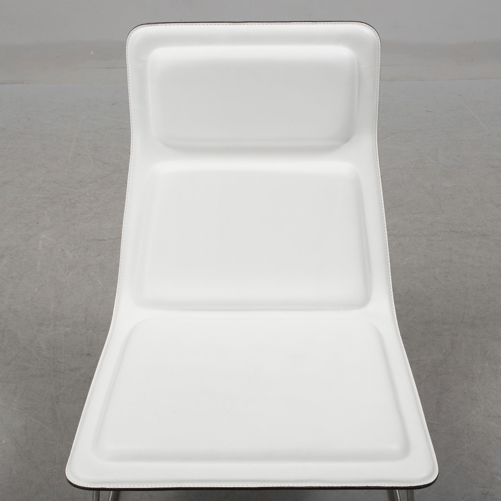 JASPER MORRISSON, a 'Low Pad Chair' from Cappellini, Italy.