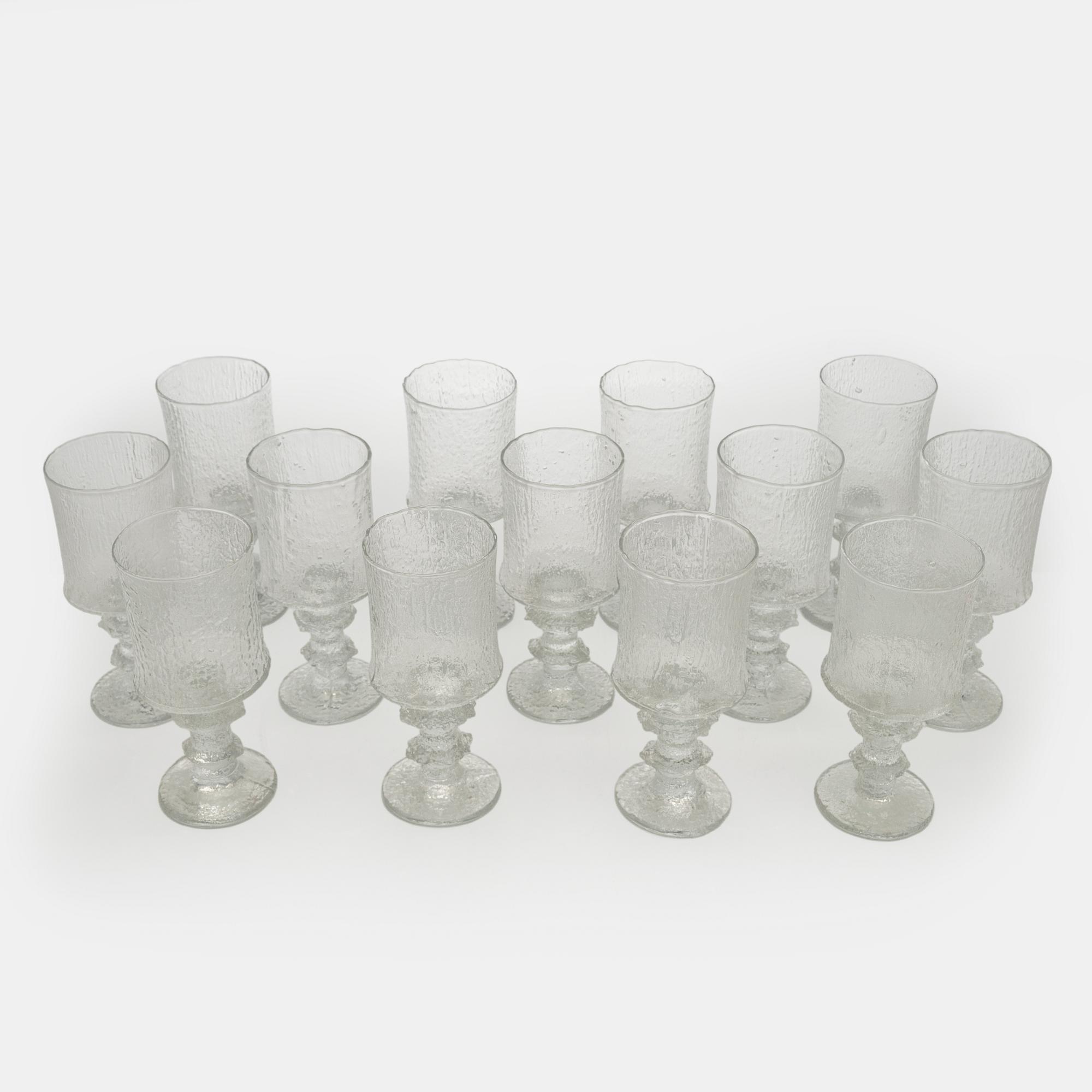 . Timo Sarpaneva, dricksglas, 13 st, "Juhlalasi" 2140, Iittala.