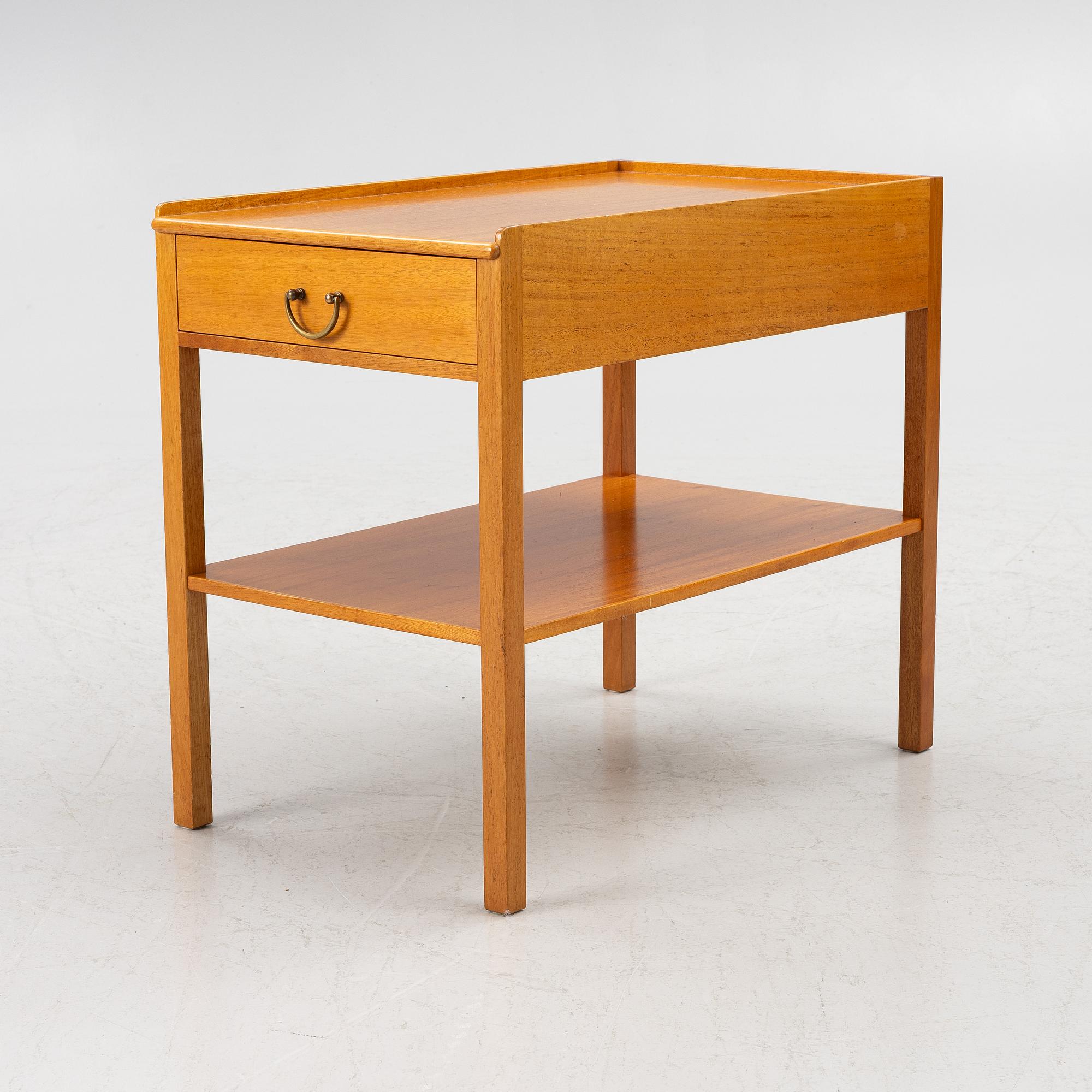 Josef Frank, bedside table, model 914, Svenskt Tenn.