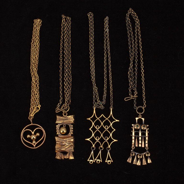 BRONSSMYCKEN, 6 st, bl.a. Pentti Sarpaneva. 1900-talets senare hälft.