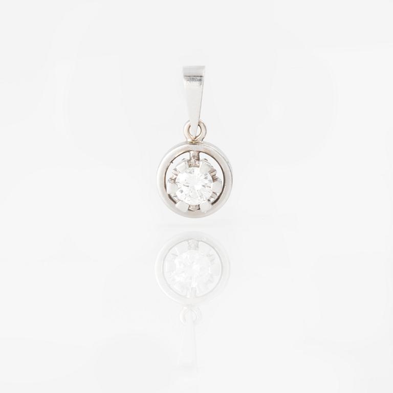 HÄNGE, med briljantslipad diamant ca 0.15 ct.