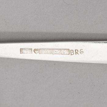 Bertel Gardberg, Aterinsarja, 42 osaa, hopeaa, "Birgitta", Hopeatehdas oy, Helsinki 1956-65.