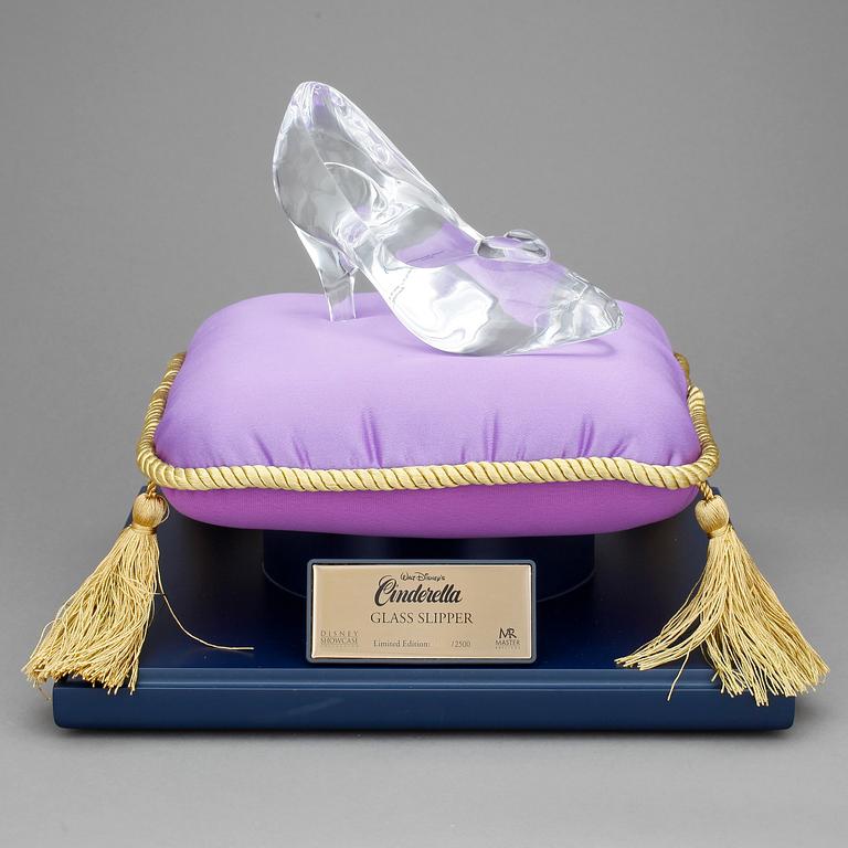 CINDERELLA GLASSLIPPER, Disney, numr 0482/2500.