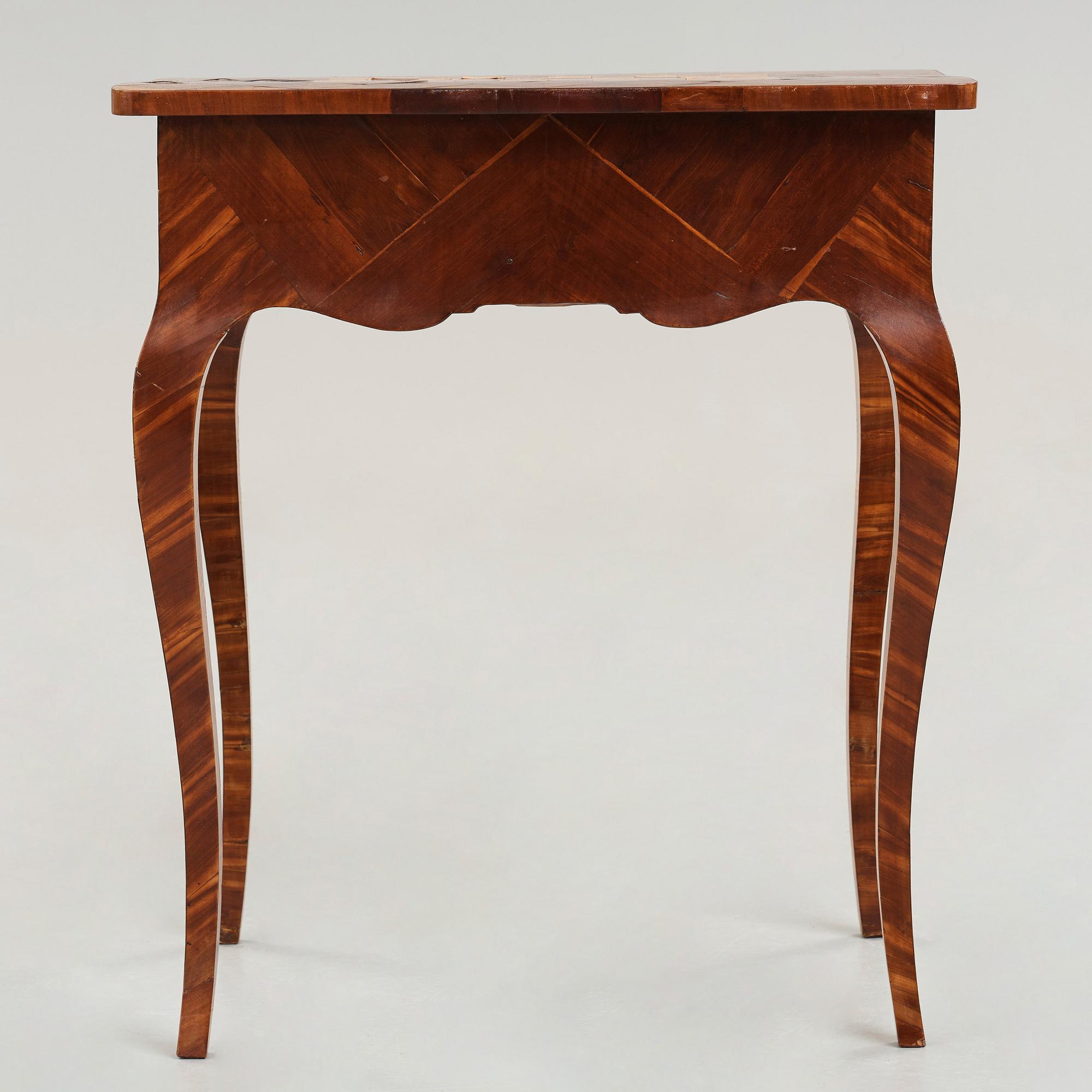 BORD, svenskt stockholmsarbete, 1700-talets andra hälft, rokoko.