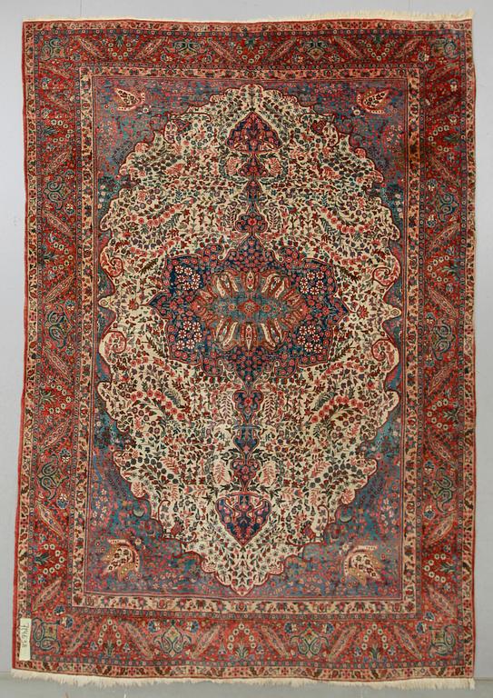 MATTA, orientalisk, semiantik, ca 312 x 217 cm.