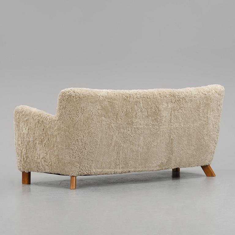 Fritz Hansen, a sofa model "1669", Denmark, 1940s.