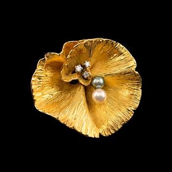 305. Lotta Orkomies, A BROOCH, gold 18K, "Lecanora", A. Tillander, Helsinki 1972. Weight 30 g.