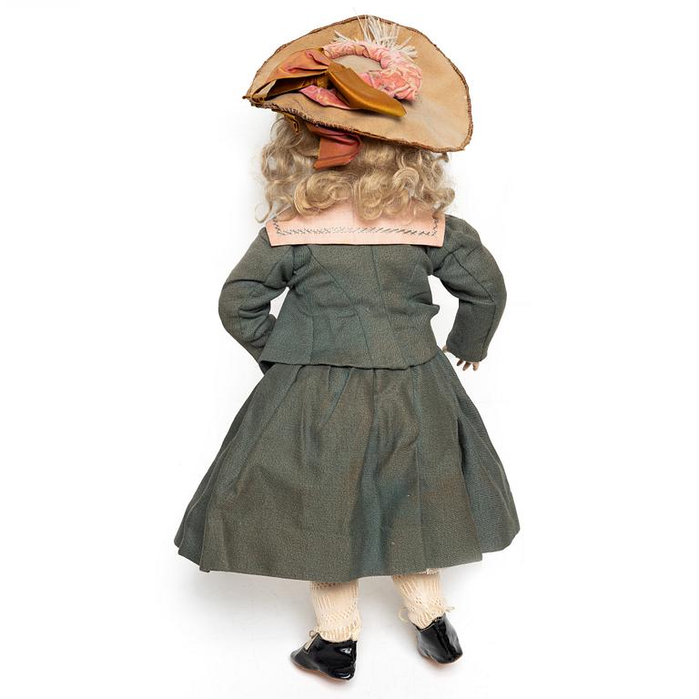 Bisque doll, Kämmer & Reinhardt, Germany, circa 1900, marked 192.