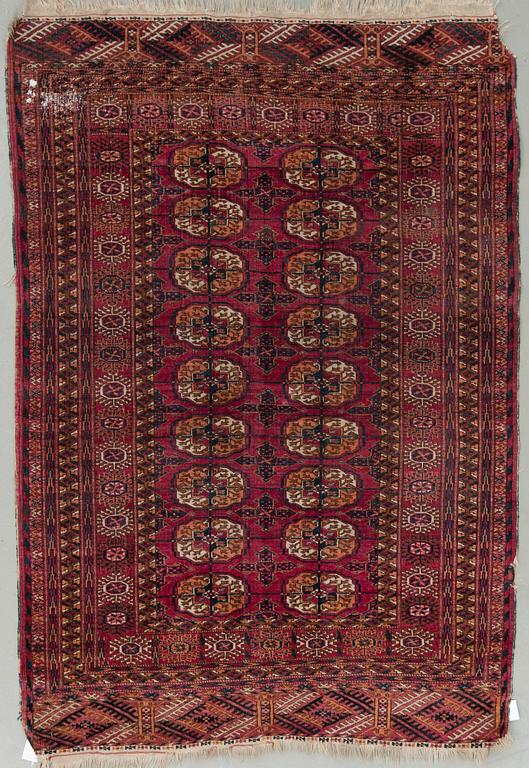 MATTA. Antik, Tekke, Turkmen. Ca 168x115 cm.