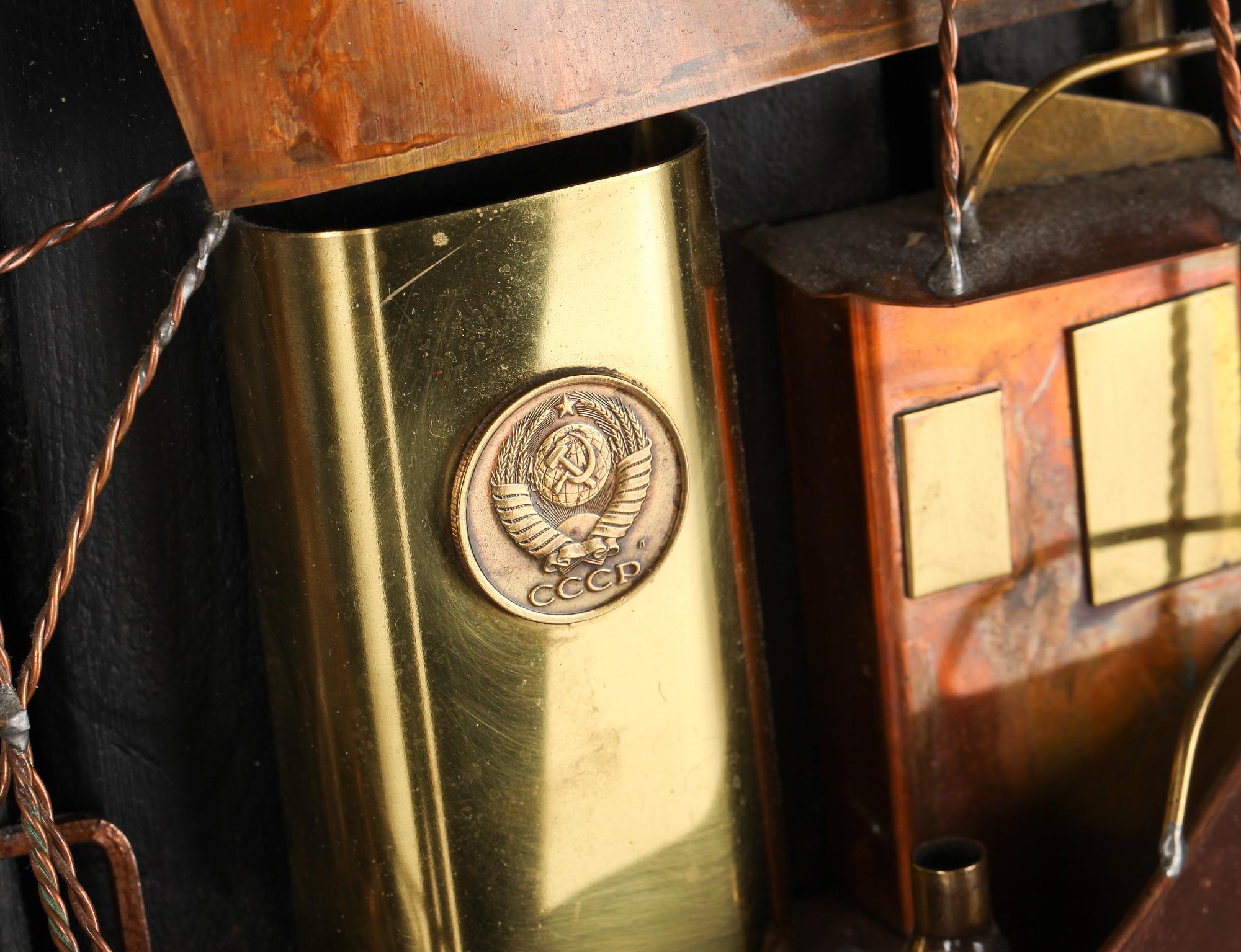 HALVMODELL, Thomas Palmqvist, signerad.