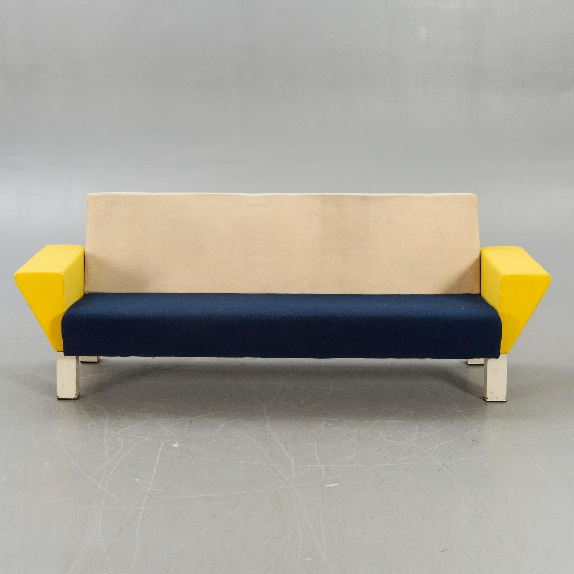 An 1970s Knoll sofa designed by Ettore Sottsass.