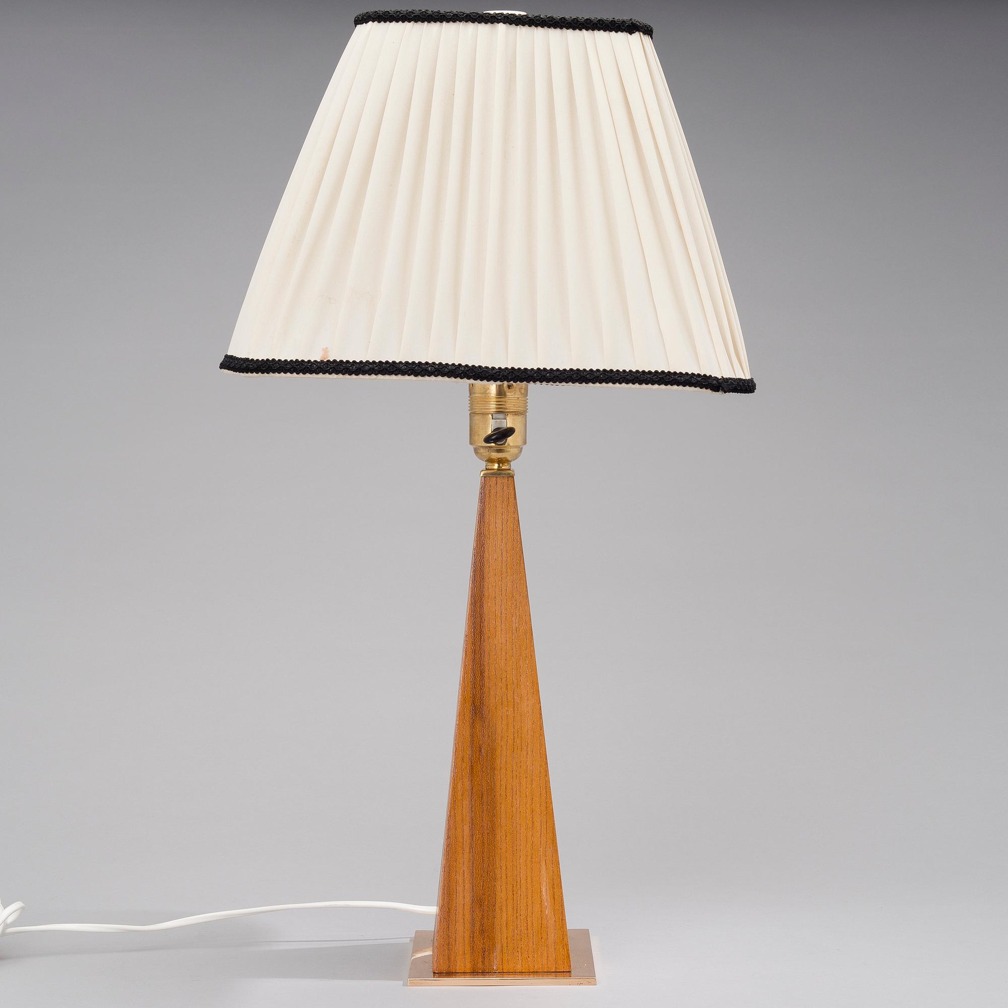 MARIA LINDEMAN, BORDSLAMPA. Idman, 1950/60-tal.