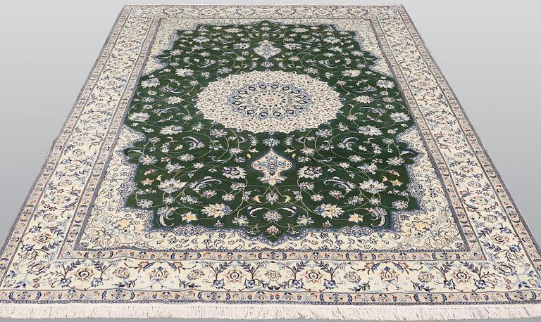 Matta, Nain, part silk, ca 302 x 202 cm.