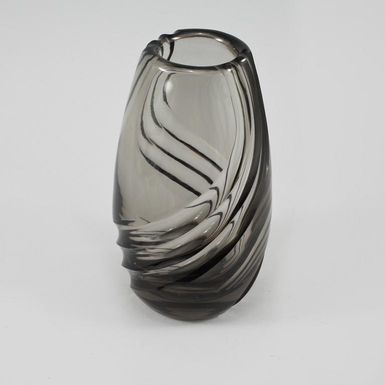 VAS, glas, Elis Bergh, Kosta, 1900-talets andra kvartal.