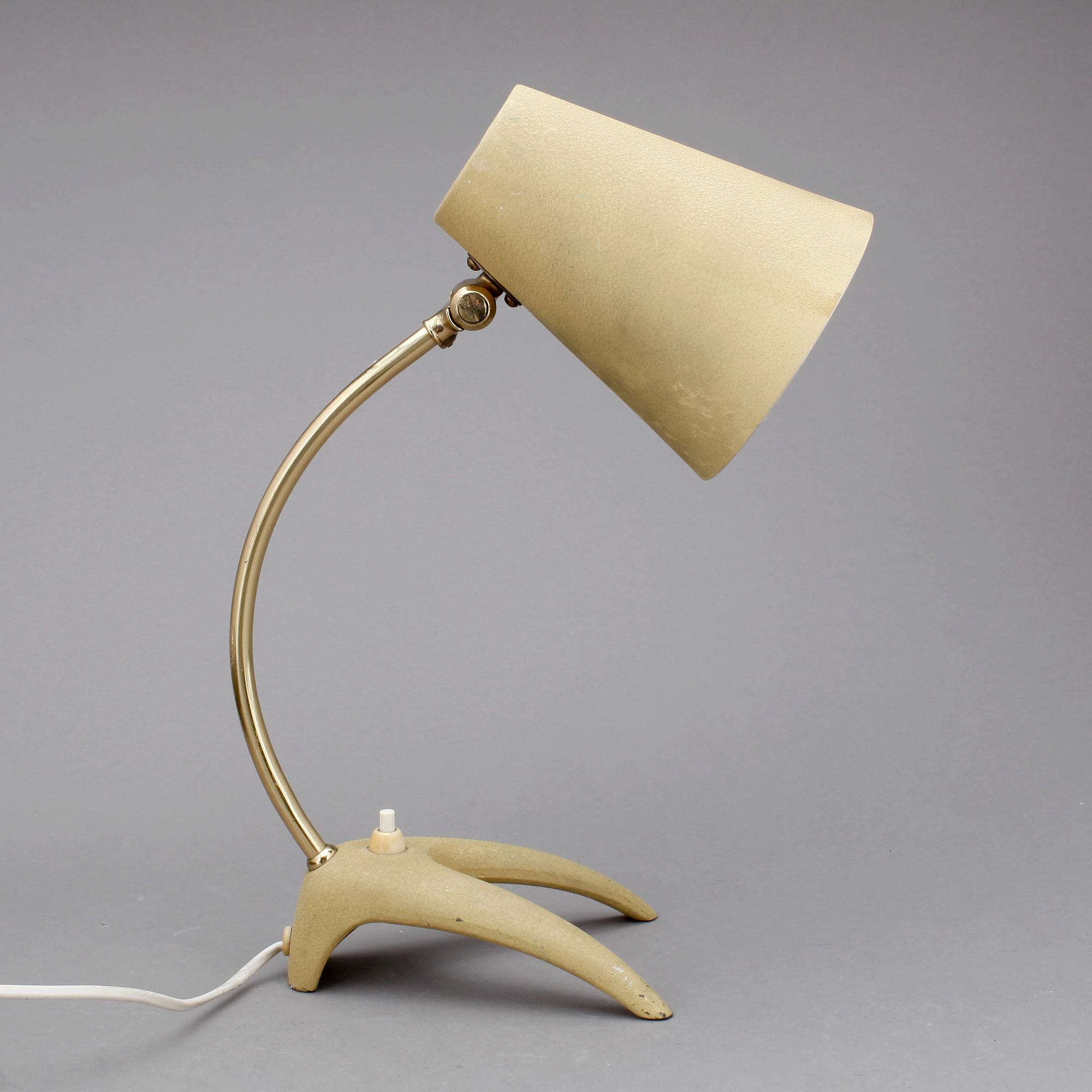 BORDSLAMPA, 1950-tal.