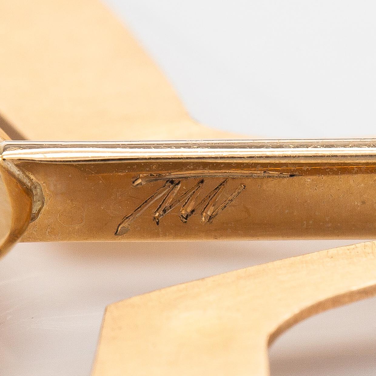 Tapio Wirkkala, riipus, "Päärynä", 18K kultaa.