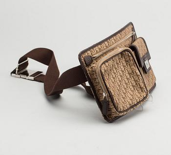 VÄSKA, Christian Dior.