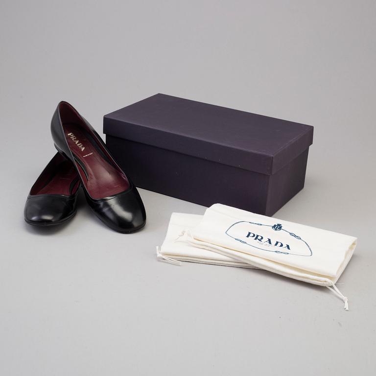 PRADA, a pair of patent leather ballerina pumps, size 37.