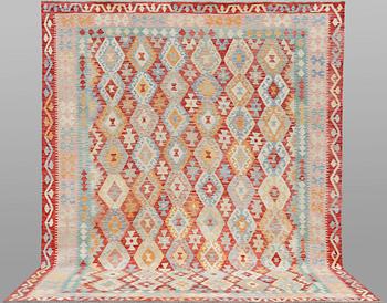 A Kilim carpet, approx. 345 x 272 cm.