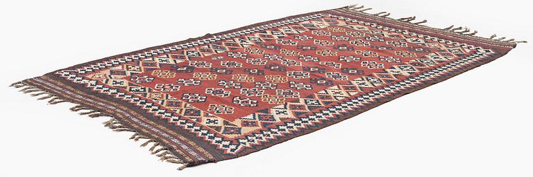 Antik Qashqai kelim, södra Persien (Iran), ca 249 x 158 cm.