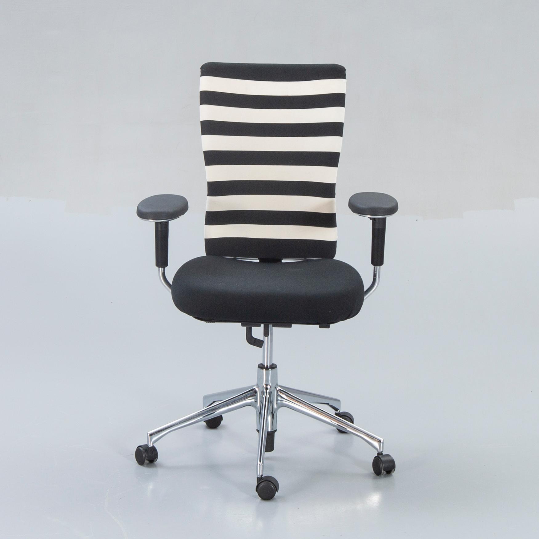 Antonio Citterio office chair Axess Plus Chair