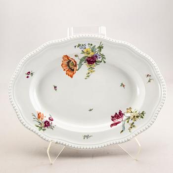 A 76 pcs Rosenthal porcelain service mid 1900s.