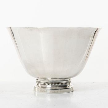 Eric Löfman, Footed bowl, silver, KG Markströms, Uppsala, 1977.