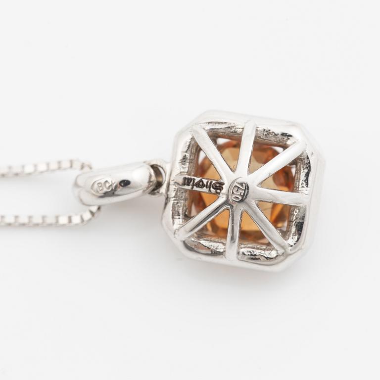 Necklace with orange-brown rose-cut sapphire and brilliant-cut diamonds.