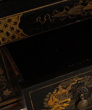 SIDEBOARD/MUSIKMÖBEL, 1900-talets första hälft.