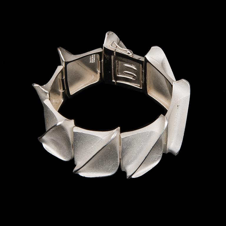 BJÖRN WECKSTRÖM, ARMBAND Silverseglar, sterling silver, Lapponia 1973.