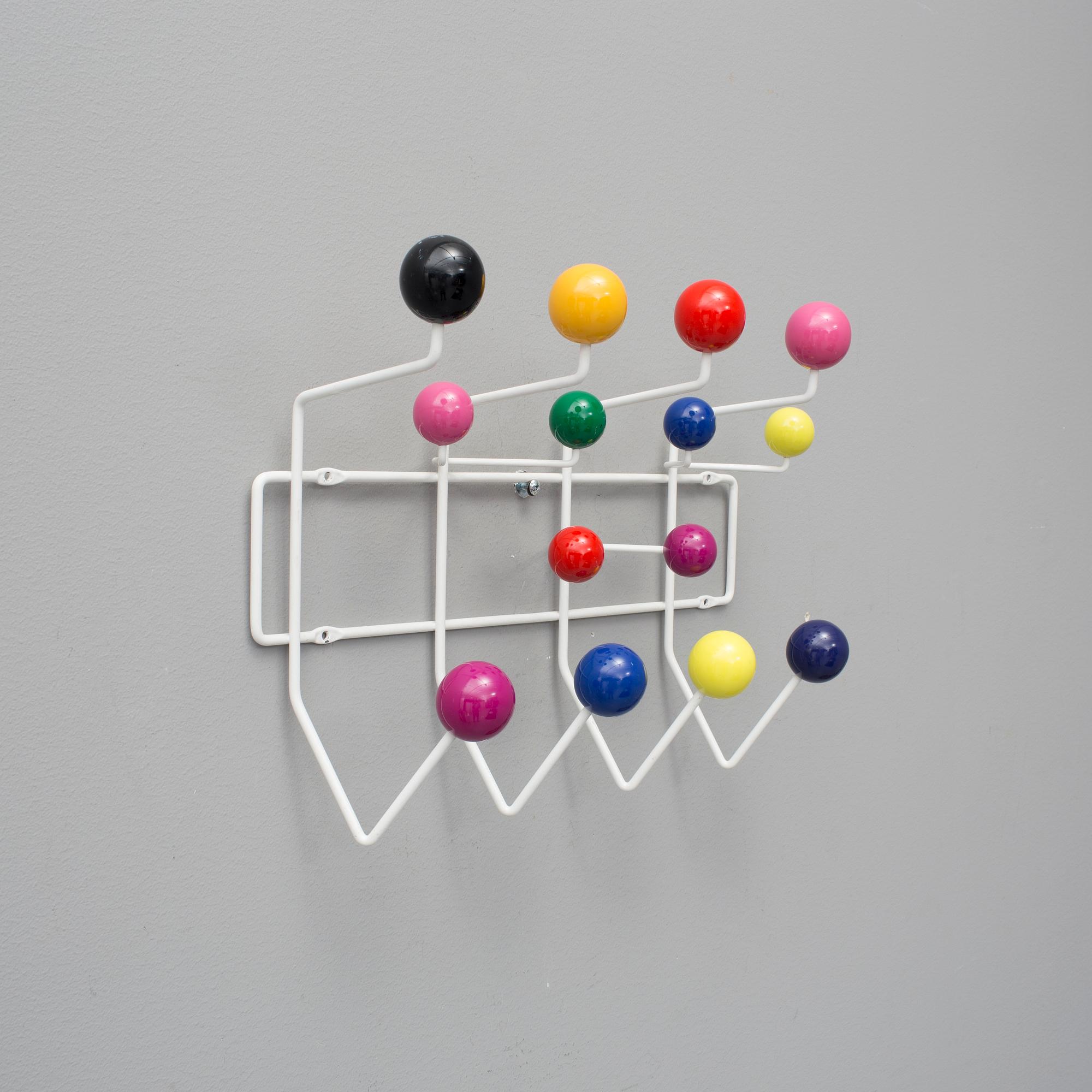 KLÄDHÄNGARE, "Hang it all", Charles och Ray Eames, 2000-tal.