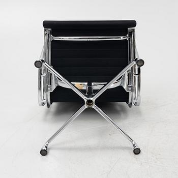 Charles & Ray Eames, kontorsstol, "EA 107", Vitra.