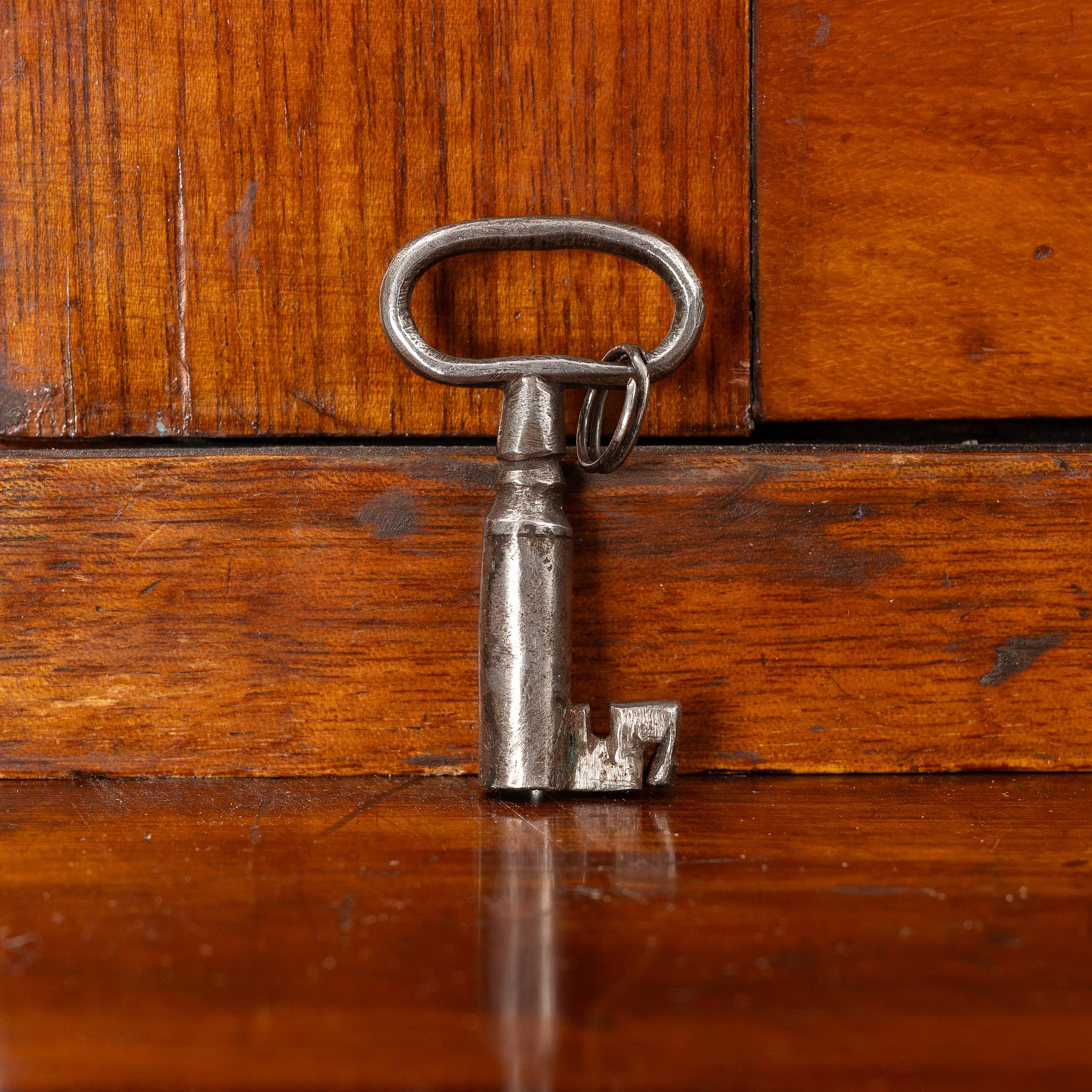 Bokskåp. Danmark, 1800-talets första hälft, Empire.