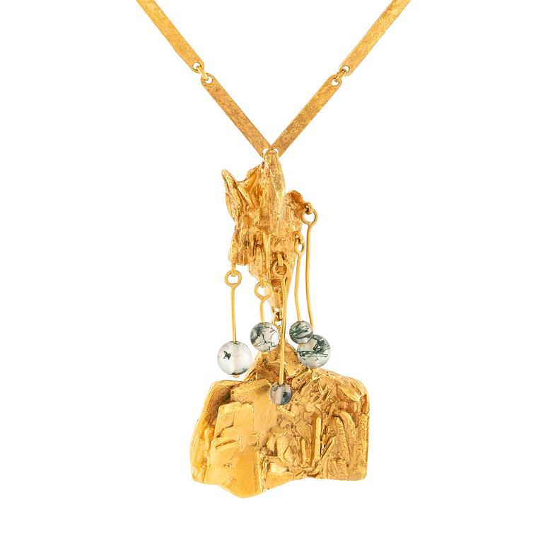 A Björn Weckström, necklace, "It Rains in the Mountains", necklace 18K gold with moss agate. Lapponia 1969. 40 g.