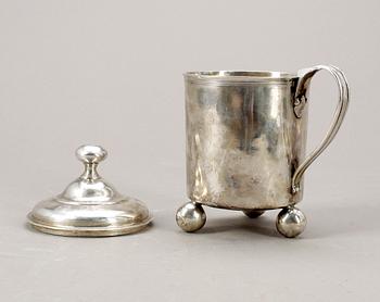 BÄGARE, silver, Frankrike, 1700/1800-tal. Vikt 470 gram.