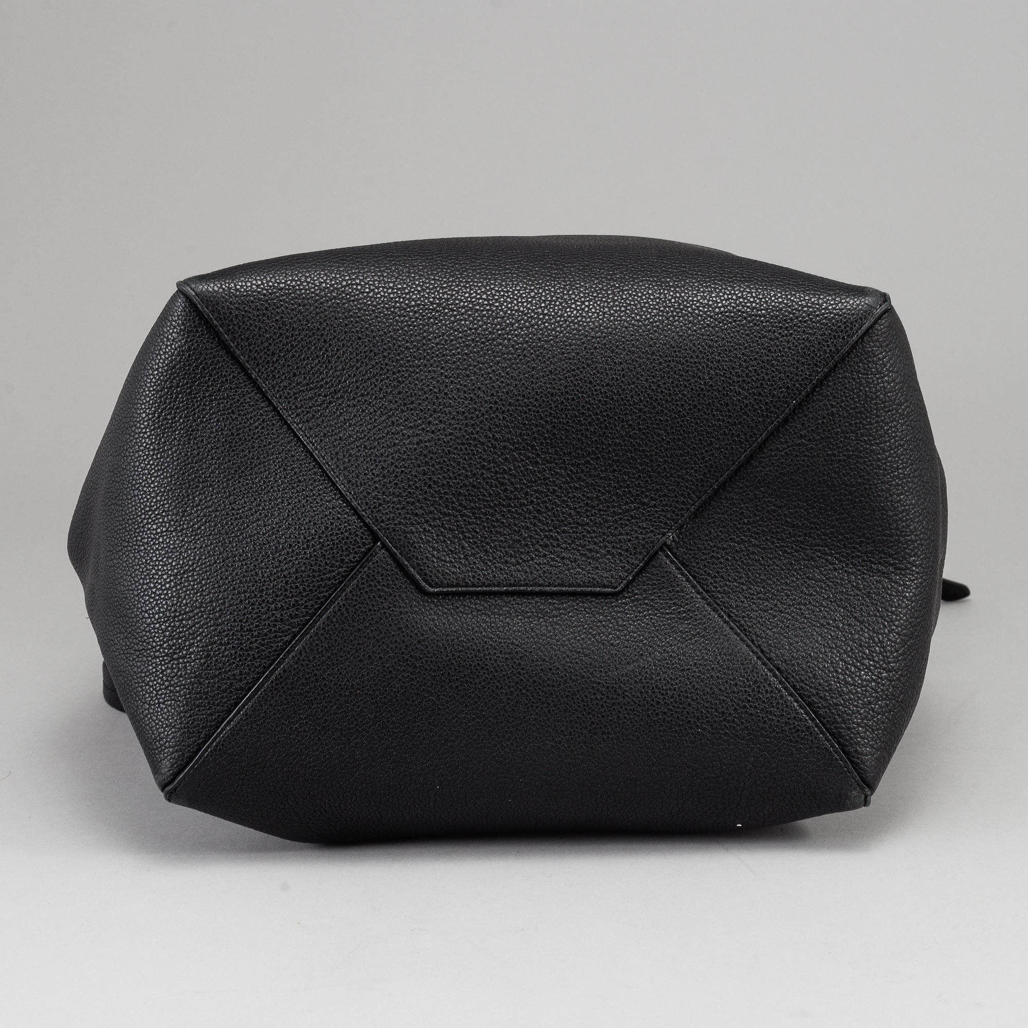 CÉLINE, 'Cabas Phantom'.