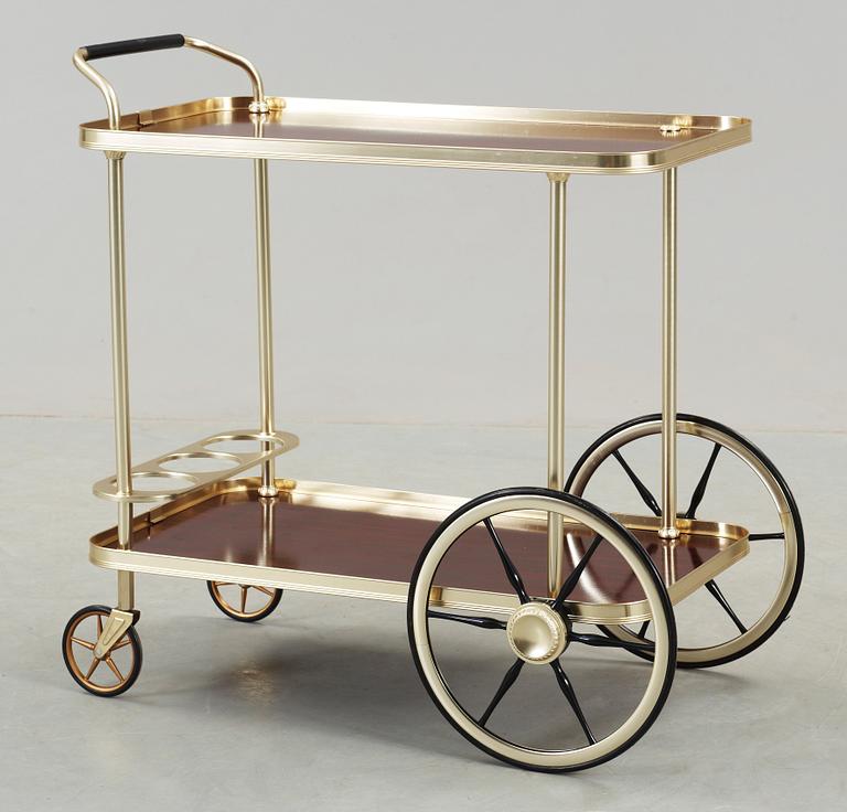 SERVERINGSVAGN, 1900-talets andra hälft.