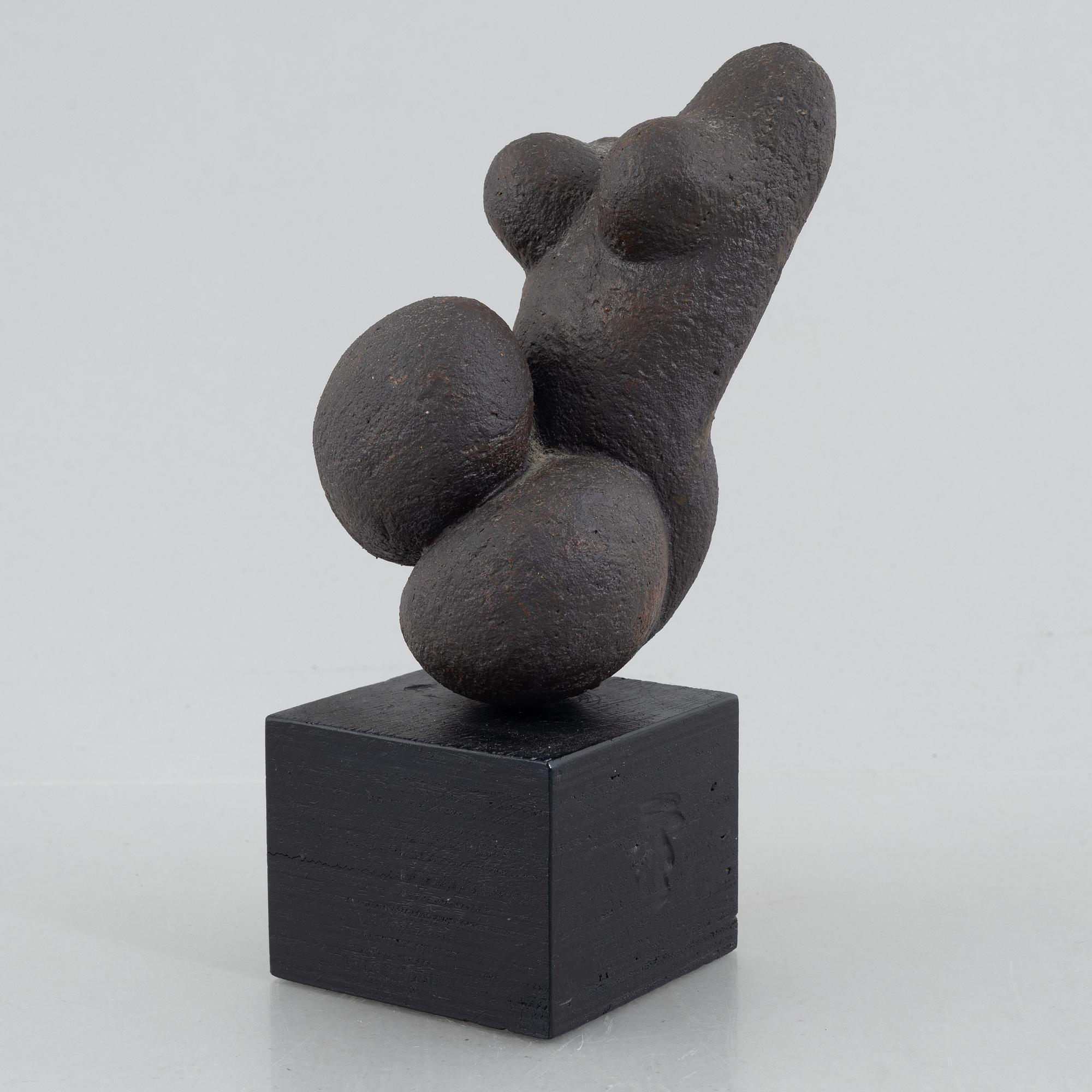 Raimo Veranen, Female Figure.