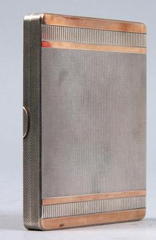 CIGARETTETUI, silver, Mappin & Webb, Birmingham, England, 1924.