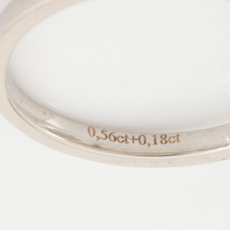 Brilliant cut diamond ring.