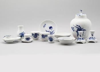 SERVISDELAR, 11 delar, porslin, "Blå Blomst", Royal Copenhagen.
