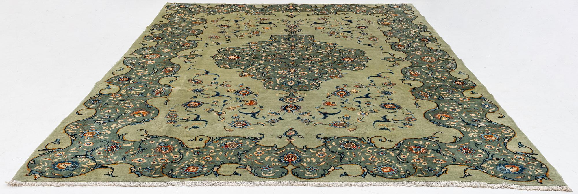 Carpet, Keshan, approx. 392 x 287 cm.