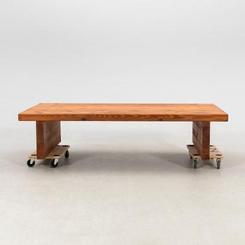 Soffbord tillskrivet Sven Larsson 1900-talets andra hälft.